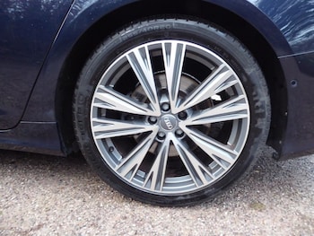 Used Audi A6 Avant 2018 for sale - 77437368: Photo