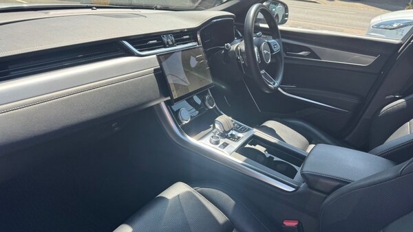 Used Jaguar XF 2022 for sale - 75020591: Photo 30