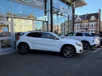 Used Mercedes-Benz GLA 2019 for sale - 77111195: Photo