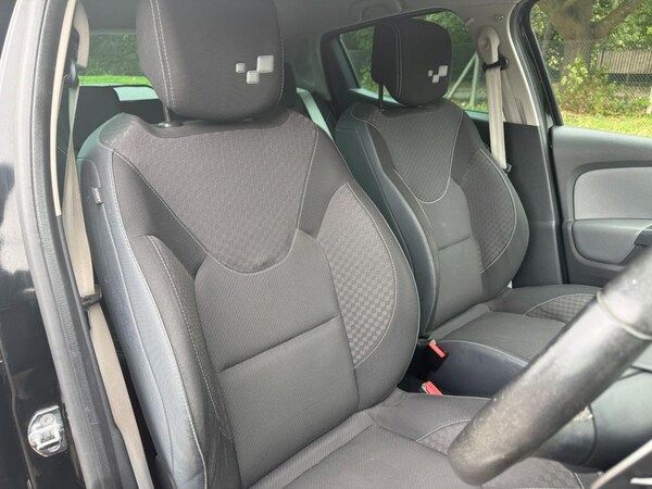 Used Renault Clio 2016 for sale - 76303794: Photo 12