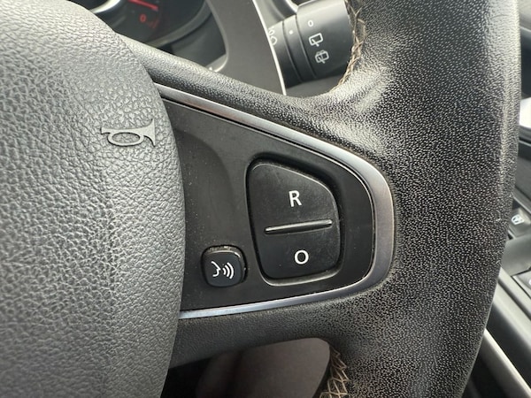 Used Renault Clio 2016 for sale - 76303794: Photo 25
