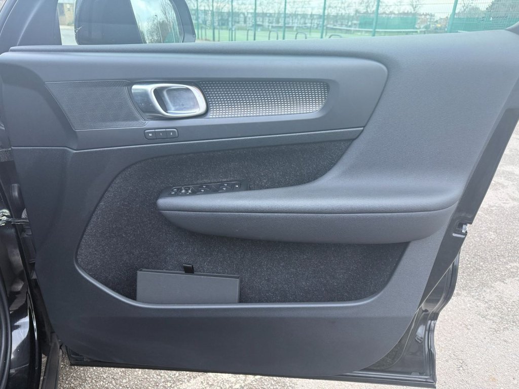 Used Volvo XC40 2019 for sale - 77498398: Photo 11