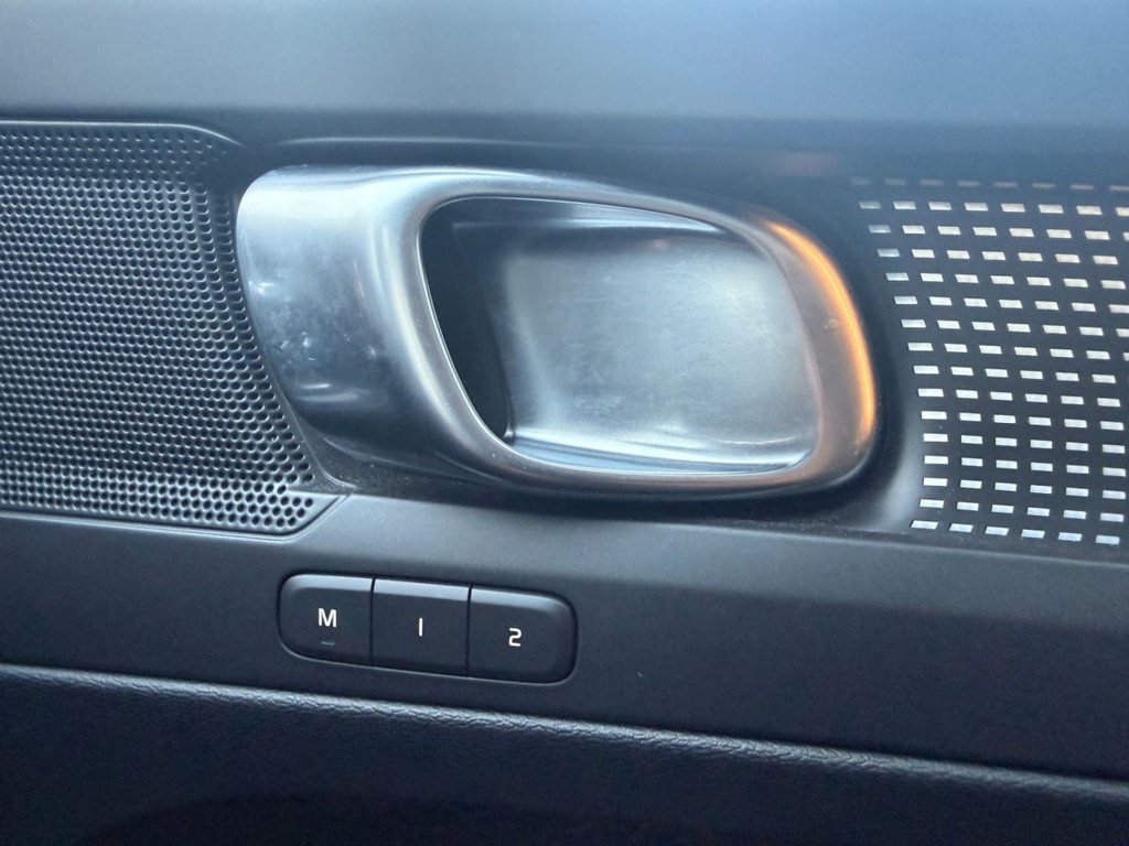 Used Volvo XC40 2019 for sale - 77498398: Photo 31