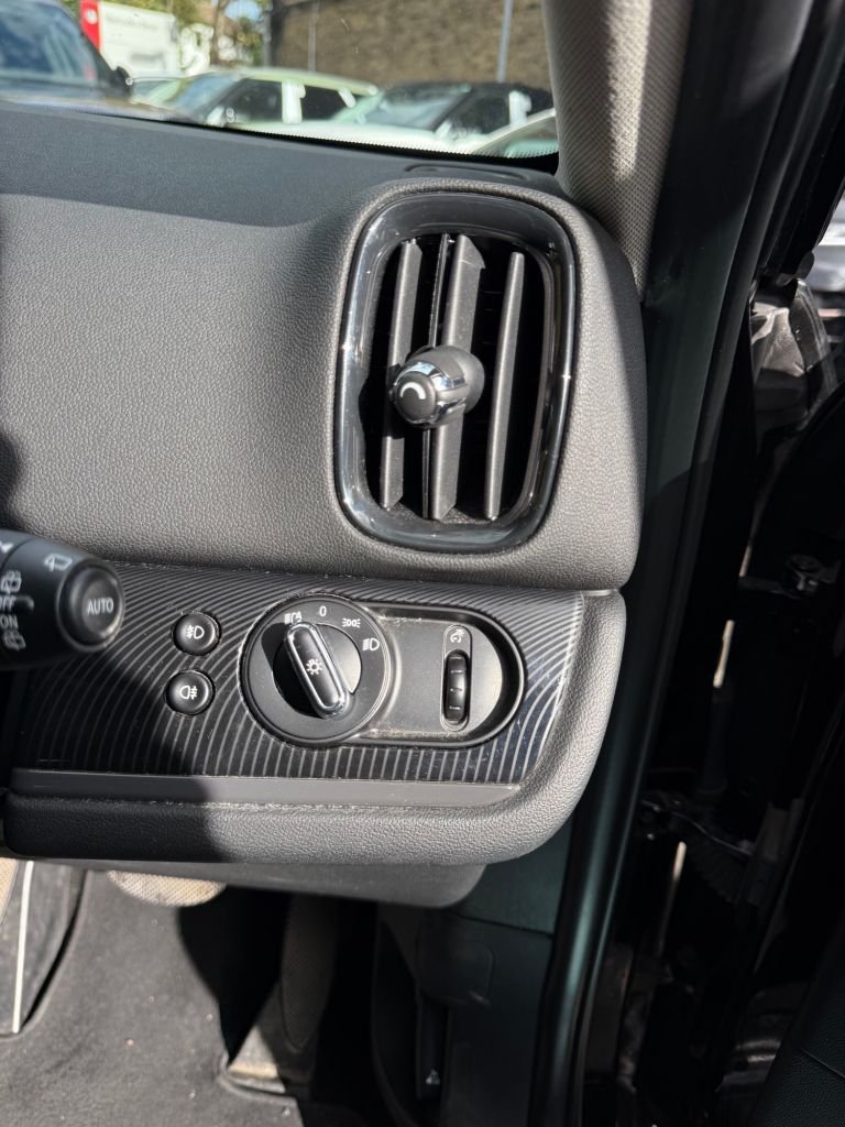 Used MINI Countryman 2017 for sale - 76376190: Photo 35