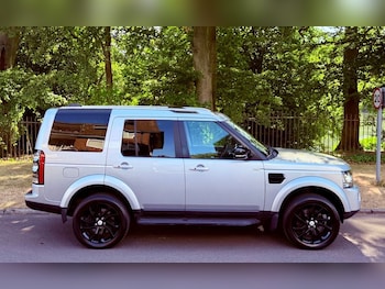 Used Land Rover Discovery 2016 for sale - 79233629: Photo