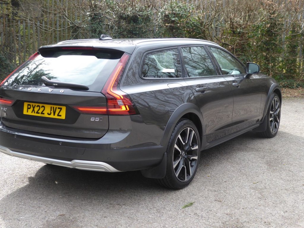 Used Volvo V90 2022 for sale - 77850399: Photo 8