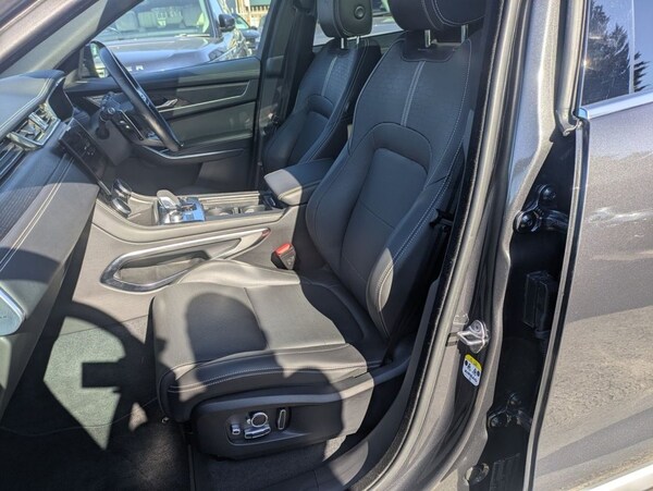 Used Jaguar F-Pace 2022 for sale - 74237617: Photo 16