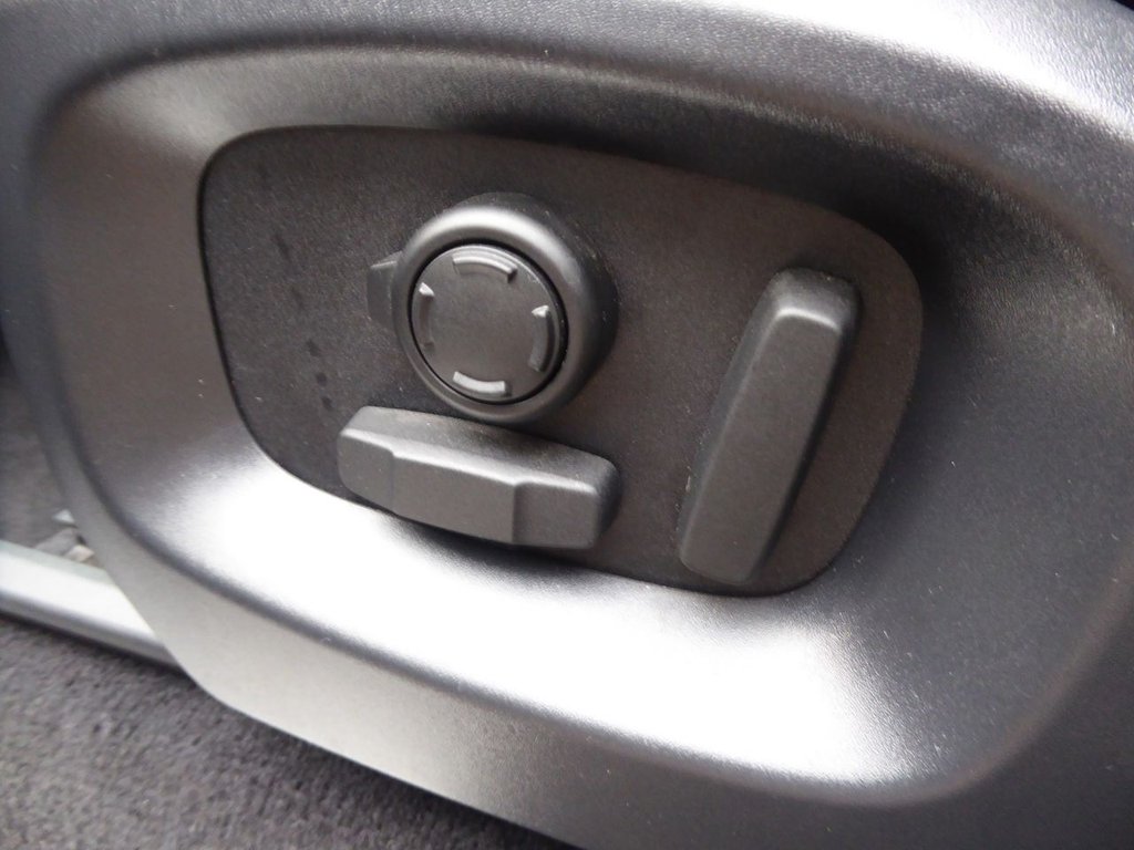 Used Land Rover Range Rover Sport 2017 for sale - 77507849: Photo 17