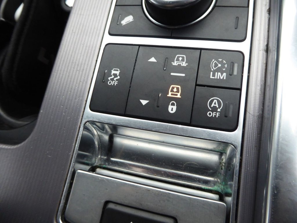 Used Land Rover Range Rover Sport 2017 for sale - 77507849: Photo 32