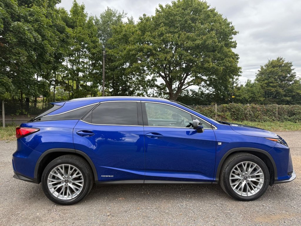 Used Lexus RX 2019 for sale - 76665717: Photo 2