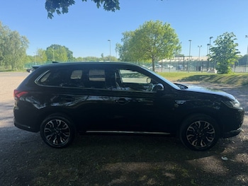 Used Mitsubishi Outlander 2017 for sale - 78468730: Photo