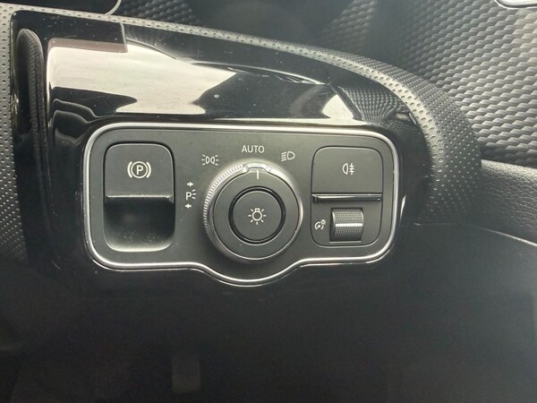 Used Mercedes-Benz A-Class 2018 for sale - 76210450: Photo 29