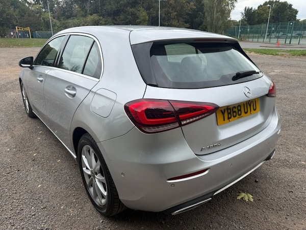 Used Mercedes-Benz A-Class 2018 for sale - 76210450: Photo 5