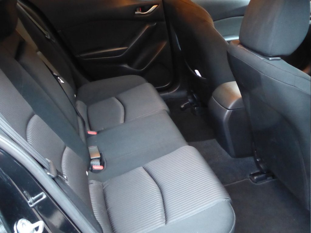 Used Mazda Mazda3 2016 for sale - 76910332: Photo 11