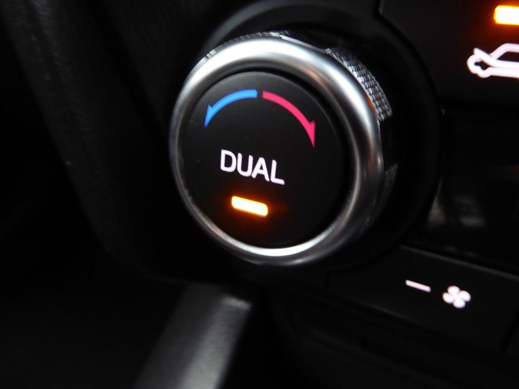 Used Mazda Mazda3 2016 for sale - 76910332: Photo 27