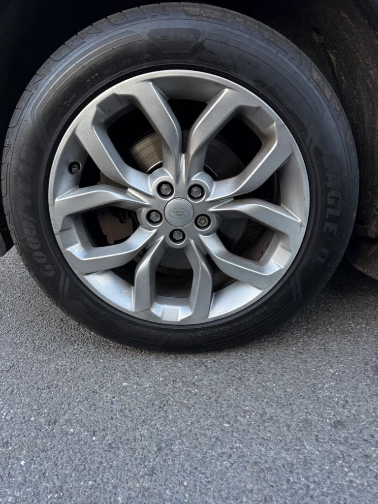 Used Land Rover Discovery Sport 2015 for sale - 76386618: Photo 13