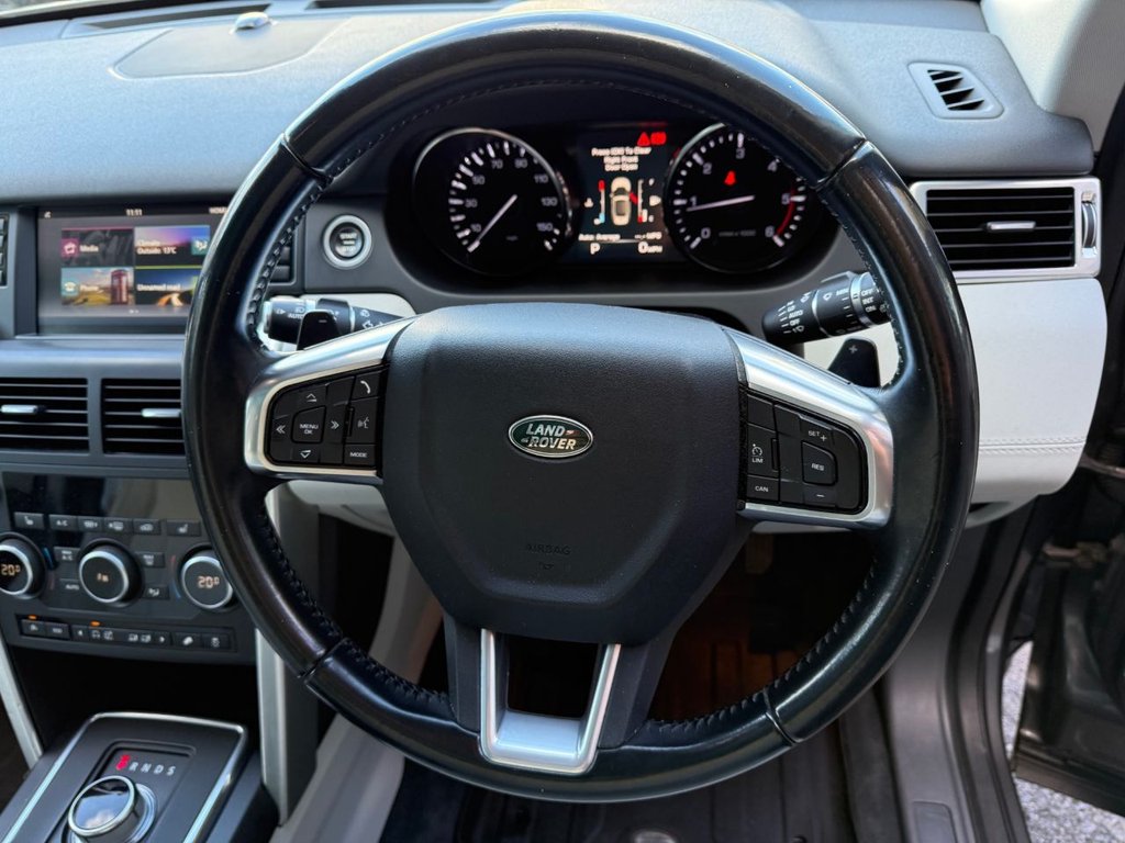 Used Land Rover Discovery Sport 2015 for sale - 76386618: Photo 26