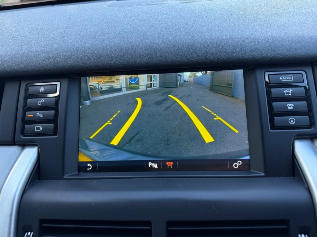 Used Land Rover Discovery Sport 2015 for sale - 76386618: Photo 35