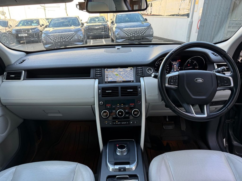 Used Land Rover Discovery Sport 2015 for sale - 76386618: Photo 39