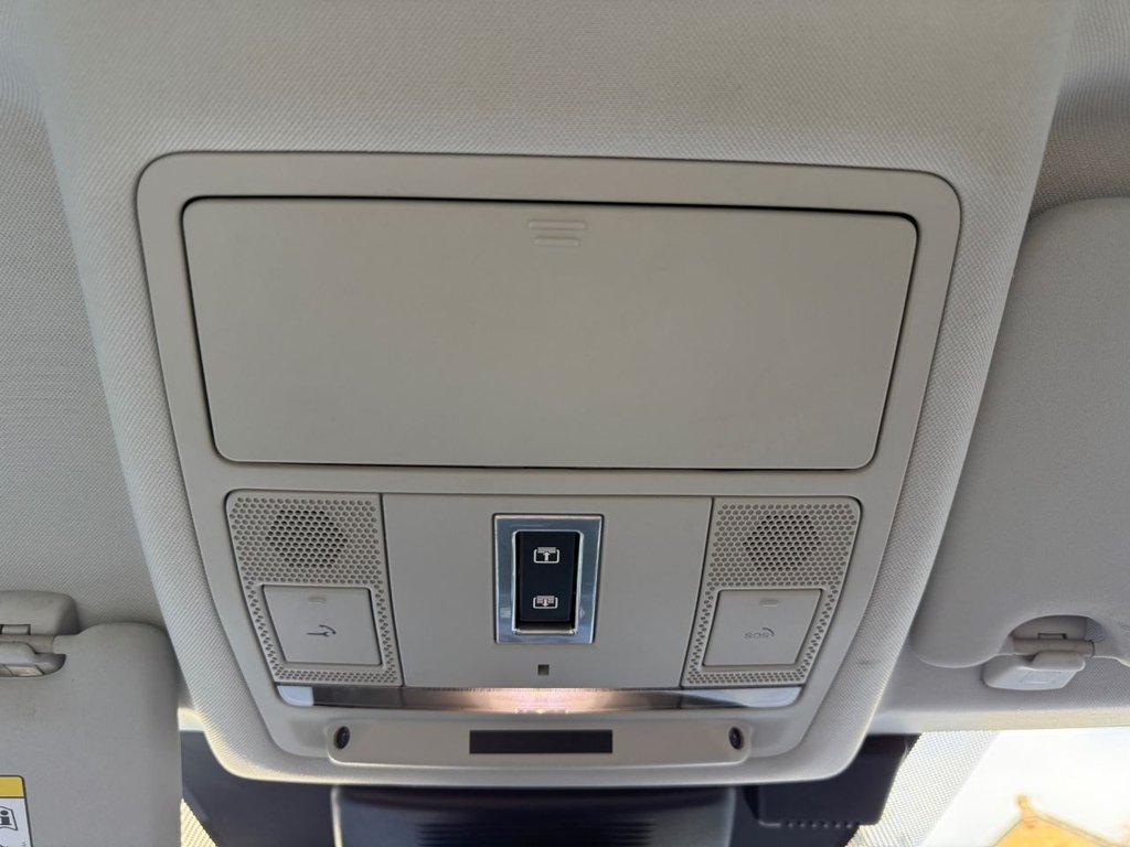 Used Land Rover Discovery Sport 2015 for sale - 76386618: Photo 46