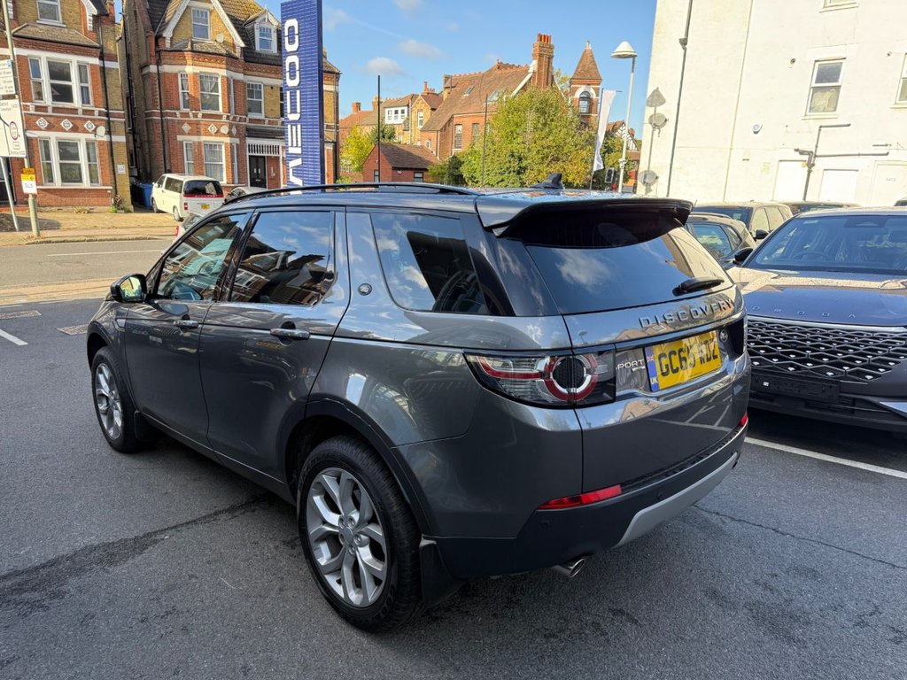Used Land Rover Discovery Sport 2015 for sale - 76386618: Photo 5