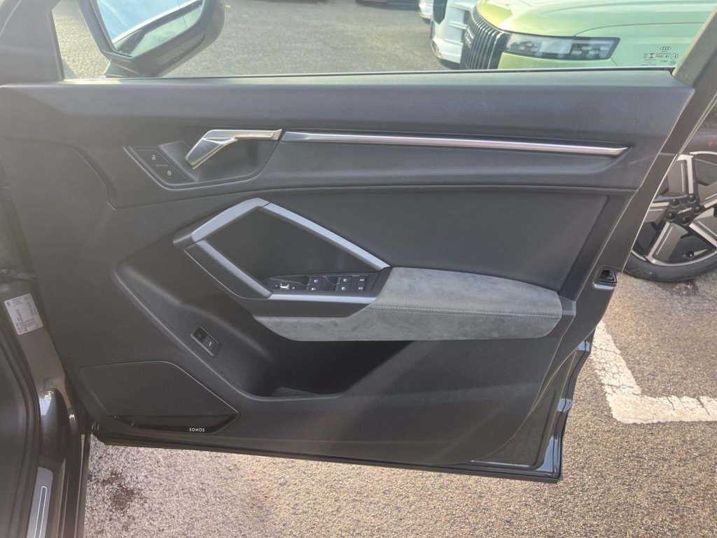 Used Audi Q3 2022 for sale - 76520537: Photo 11