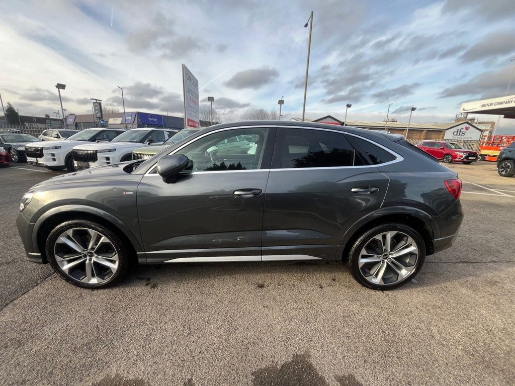 Used Audi Q3 2022 for sale - 76520537: Photo 4