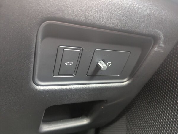 Used Land Rover Discovery 2022 for sale - 74675784: Photo 27