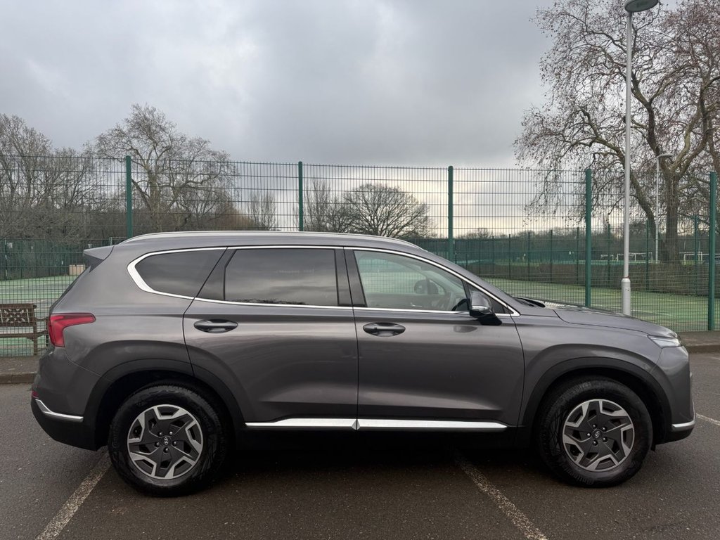 Used Hyundai Santa Fe 2023 for sale - 77557781: Photo 2