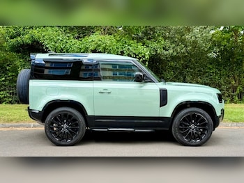 Used Land Rover Defender 2021 for sale - 78501394: Photo