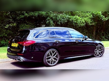 Used Mercedes-Benz C Class 2024 for sale - 79072704: Photo