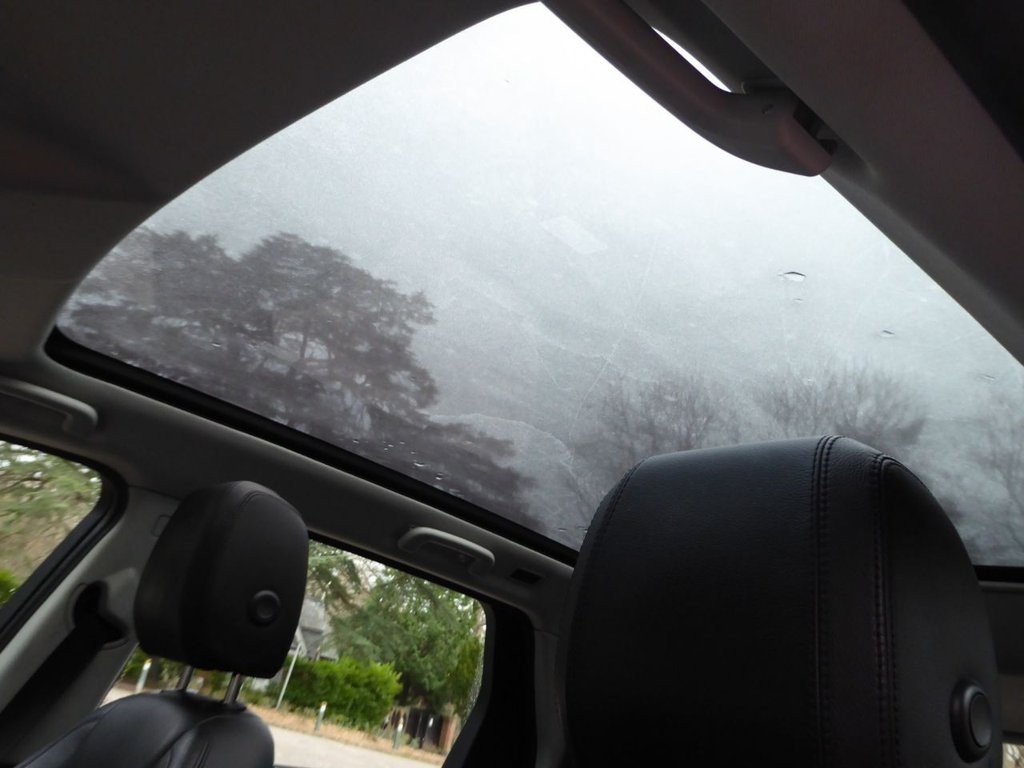 Used Land Rover Discovery Sport 2017 for sale - 77733891: Photo 16