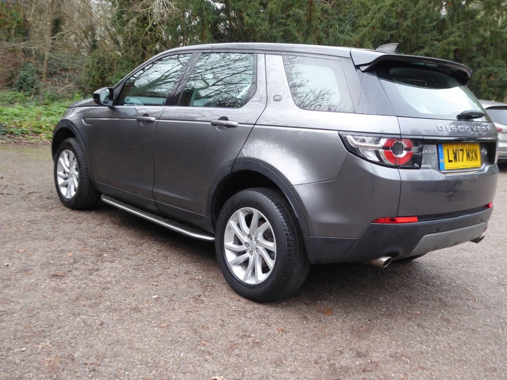 Used Land Rover Discovery Sport 2017 for sale - 77733891: Photo 2