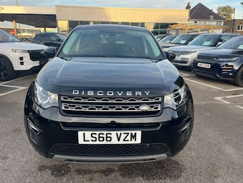 Used Land Rover Discovery Sport 2016 for sale - 75937668: Photo