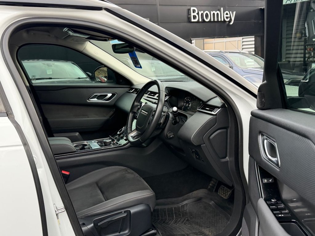 Used Land Rover Range Rover Velar 2018 for sale - 76724880: Photo 15