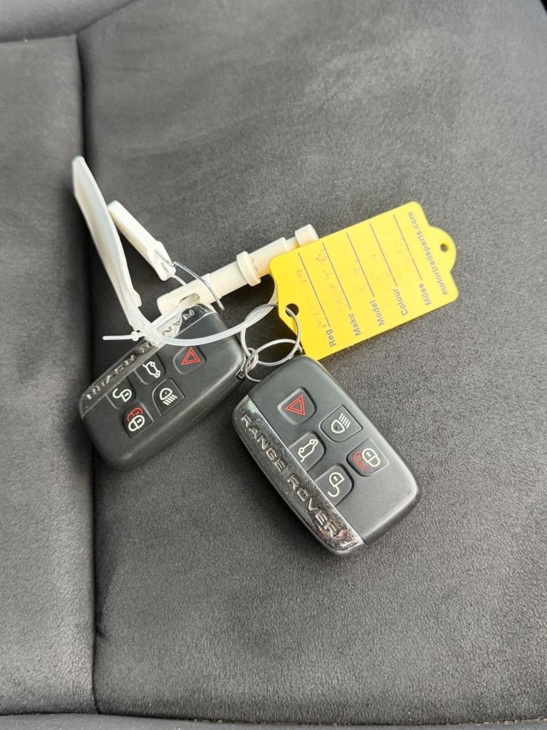 Used Land Rover Range Rover Velar 2018 for sale - 76724880: Photo 27