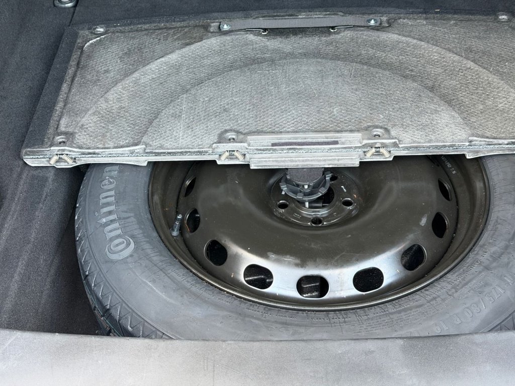 Used Land Rover Range Rover Velar 2018 for sale - 76724880: Photo 31