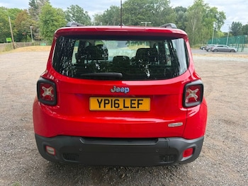 Used Jeep Renegade 2016 for sale - 79598380: Photo