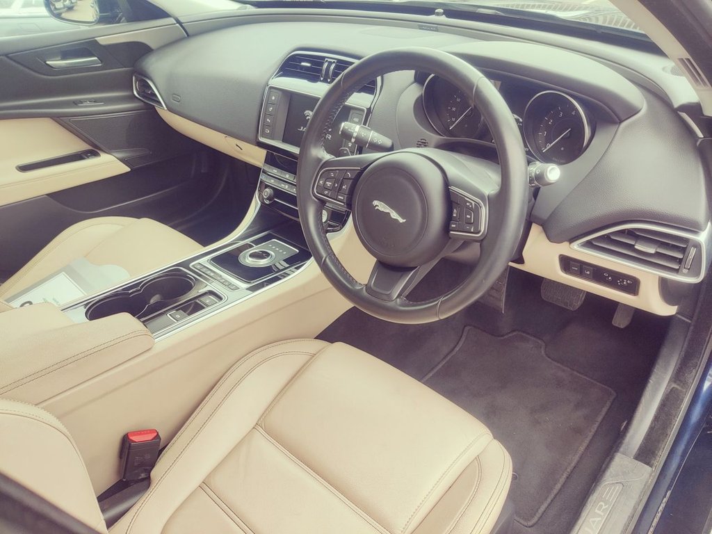 Used Jaguar XE 2016 for sale - 75359511: Photo 12