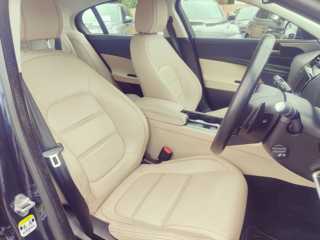 Used Jaguar XE 2016 for sale - 75359511: Photo 13