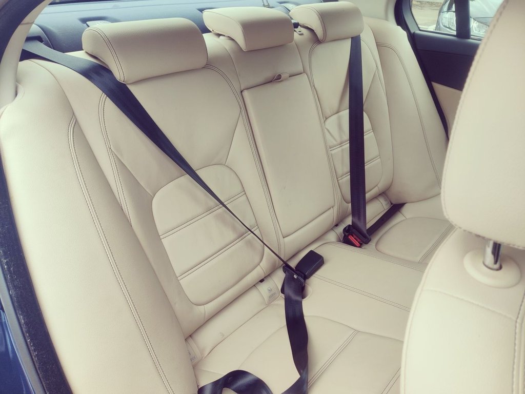 Used Jaguar XE 2016 for sale - 75359511: Photo 14