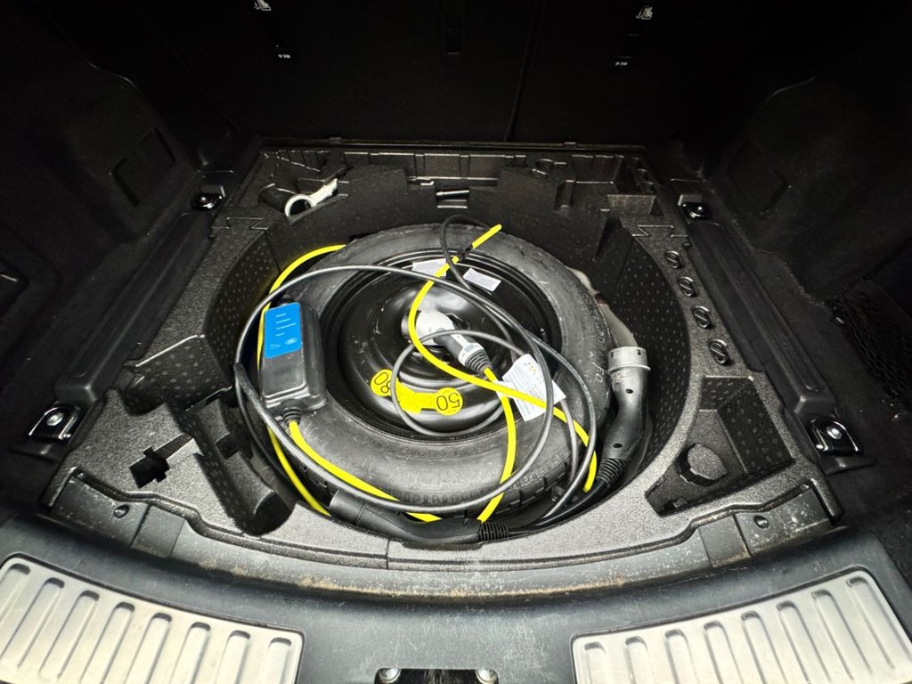 Used Land Rover Discovery Sport 2023 for sale - 76590912: Photo 33