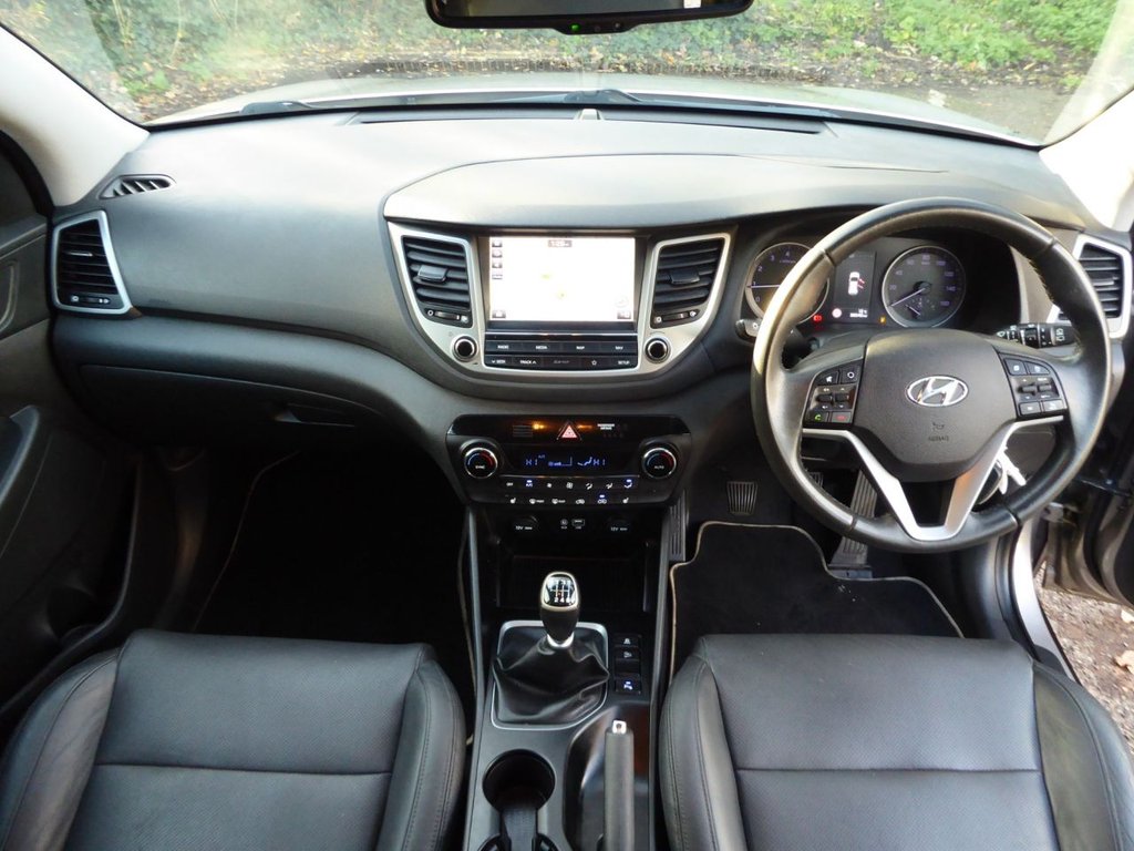 Used Hyundai TUCSON 2018 for sale - 76900966: Photo 24