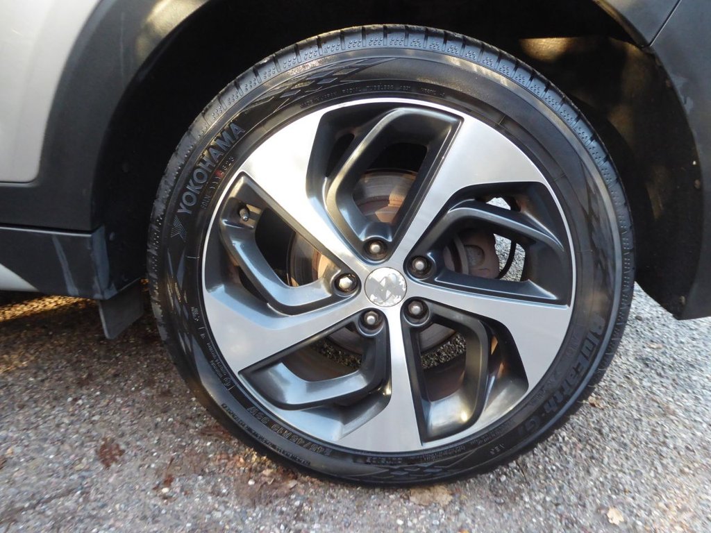 Used Hyundai TUCSON 2018 for sale - 76900966: Photo 3