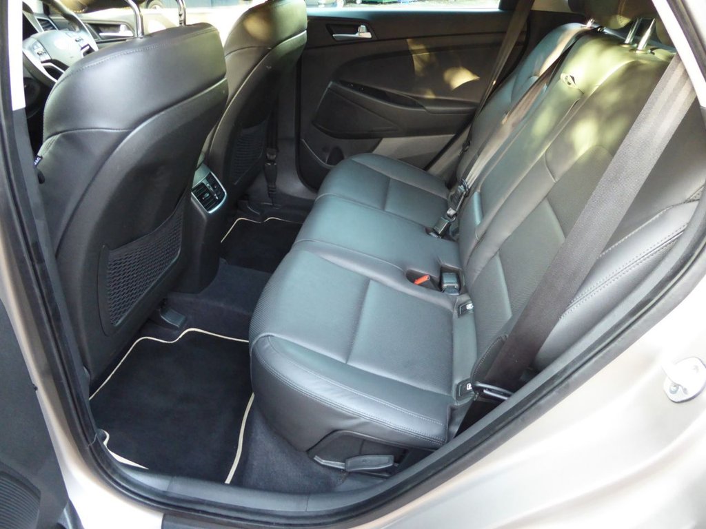 Used Hyundai TUCSON 2018 for sale - 76900966: Photo 30