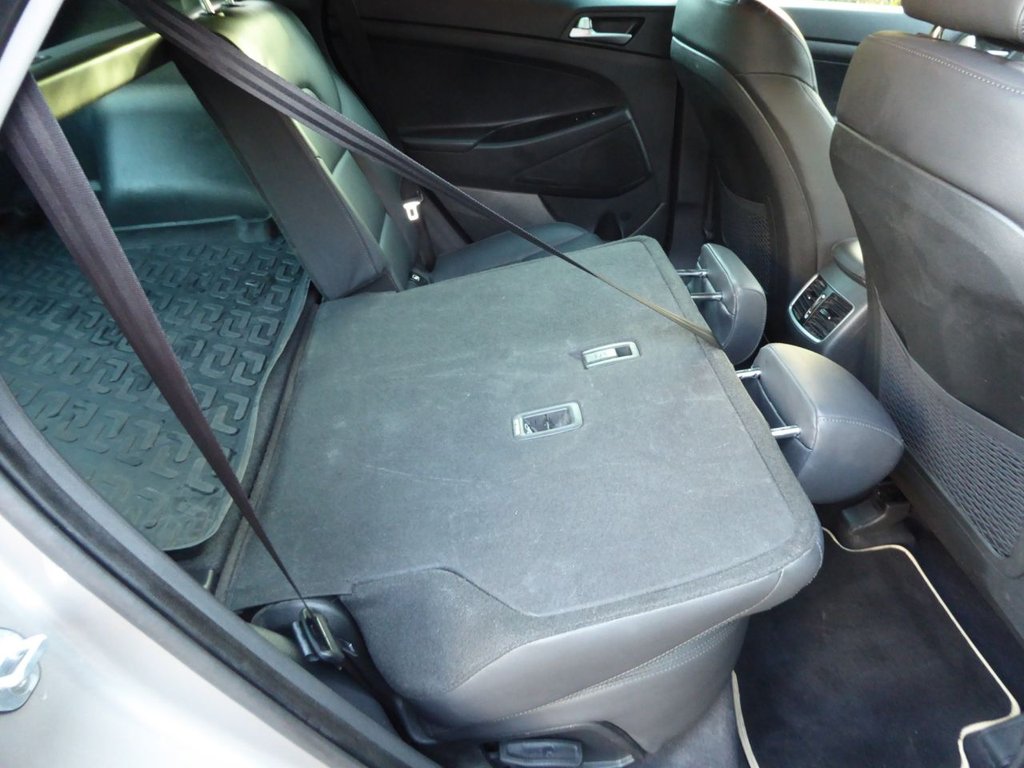 Used Hyundai TUCSON 2018 for sale - 76900966: Photo 32