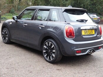 Used MINI Hatch 2019 for sale - 77408272: Photo