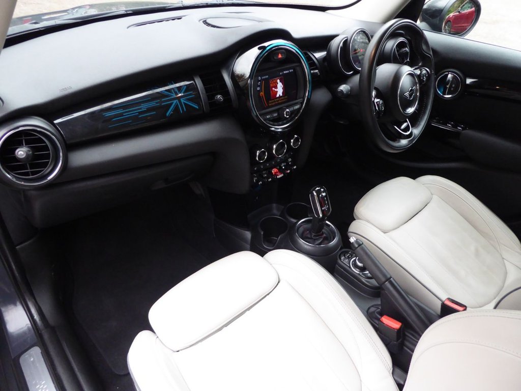 Used MINI Hatch 2019 for sale - 77408272: Photo 3