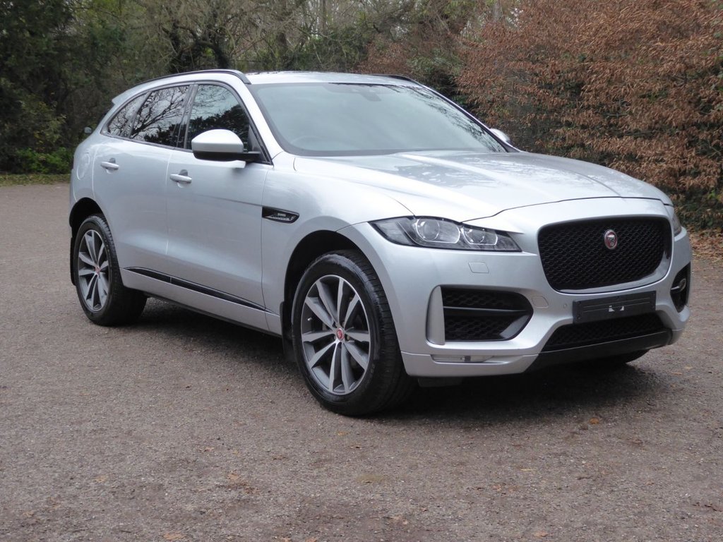 Used Jaguar F-Pace 2018 for sale - 76962440: Photo 1