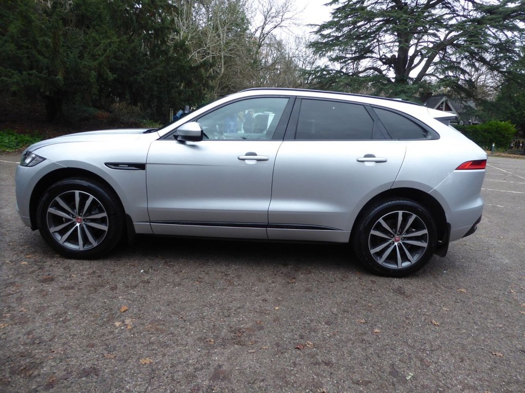 Used Jaguar F-Pace 2018 for sale - 76962440: Photo 14